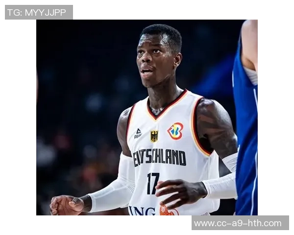 莱夫利称赞浓眉表现超凡能在场上无所不能防守任何对手