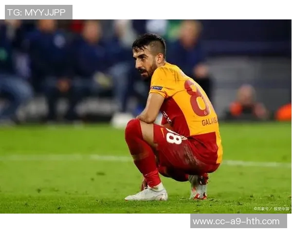 福法纳拒绝加拉塔萨雷加盟邀约多次沟通未获积极回应